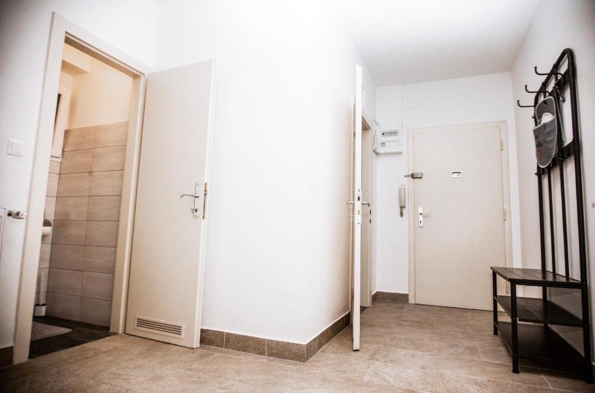 Appartment Nahe Belvedere Garden Vienna Luaran gambar
